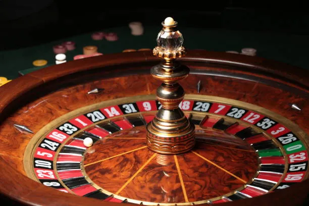 Advertencia sobre casinos fraudulentos con datos falsos verificación